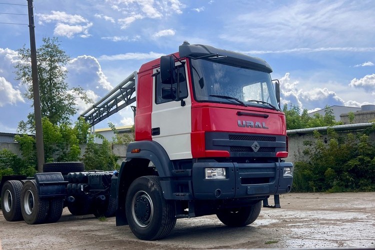 Покраска автомобиля URAL - УРАЛ (2026 г)