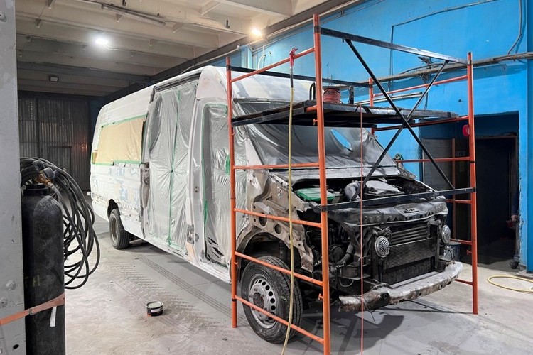 Кузовной ремонт и покраска микроавтобуса Mercedes Sprinter
