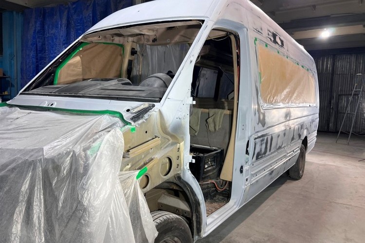 Кузовной ремонт и покраска микроавтобуса Mercedes Sprinter