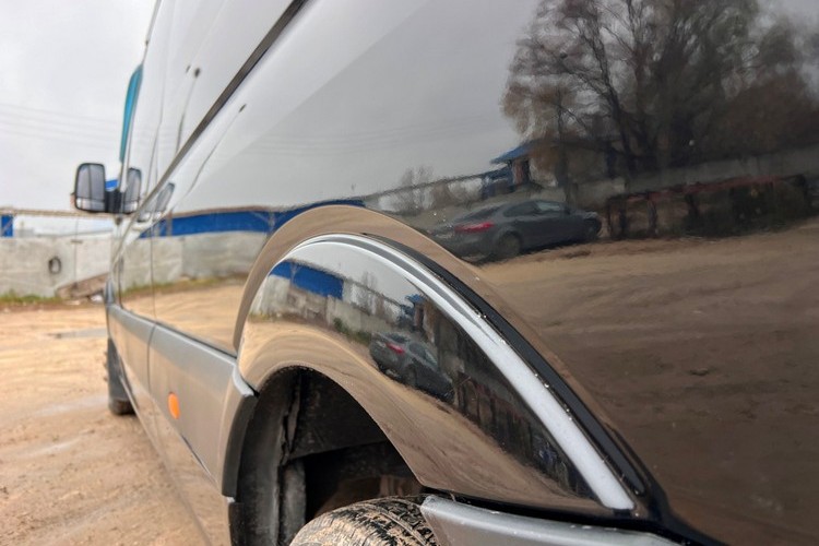 Кузовной ремонт и покраска микроавтобуса Mercedes Sprinter