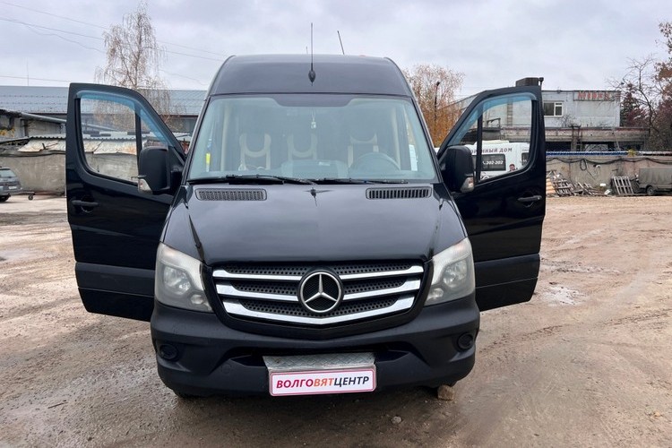 Кузовной ремонт и покраска микроавтобуса Mercedes Sprinter