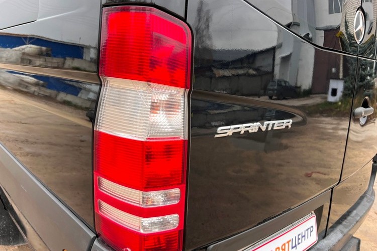Кузовной ремонт и покраска микроавтобуса Mercedes Sprinter